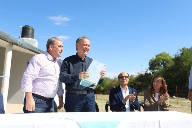 Juan Schiaretti manifestó este jueves la disposición del Gobierno para con el presidente electo. (Prensa Gobierno)