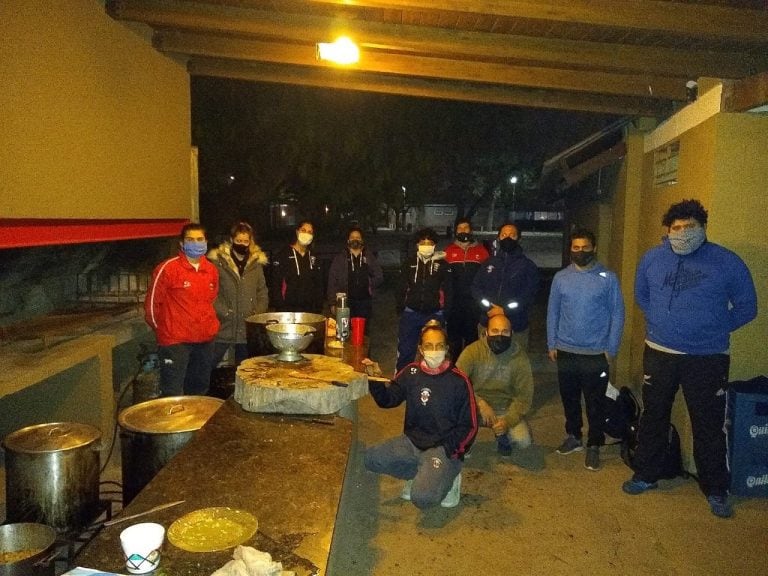 Rugby femenino, otro pilar para esta movida solidaria en La Lomita.