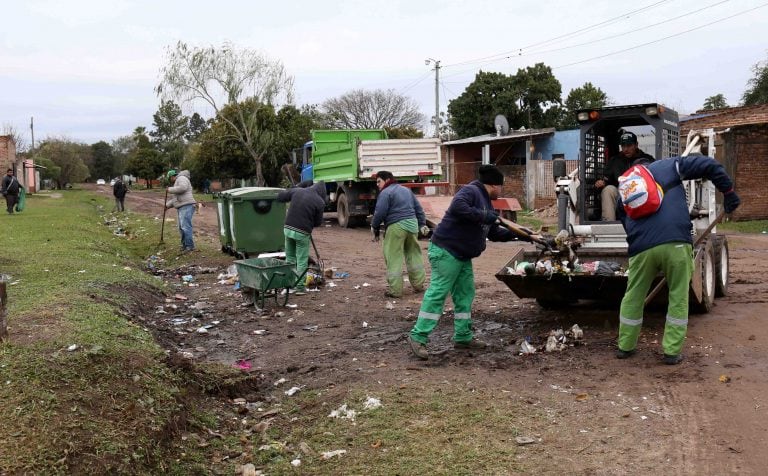 Las cuadrillas del municipio realizaron múltiples tareas en barrios de la ciudad. (Prensa Municipio de Resistencia)