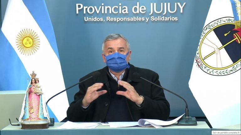 El gobernador Morales dijo que el pago de un adicional de $5.000.- alcanzará al personal de servicios esenciales y se agrega a una cifra similar que estableció Nación en beneficio de los trabajadores de salud de todo el país.