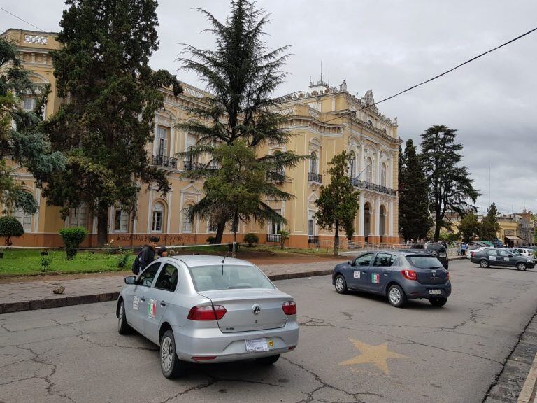 Remiseros Salta (Vía Salta)