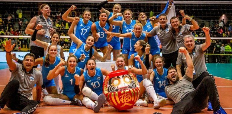 Las Panteras le ganaron a Colombia y el vóley femenino estará en Tokio 2020 (Foto: FEVA)