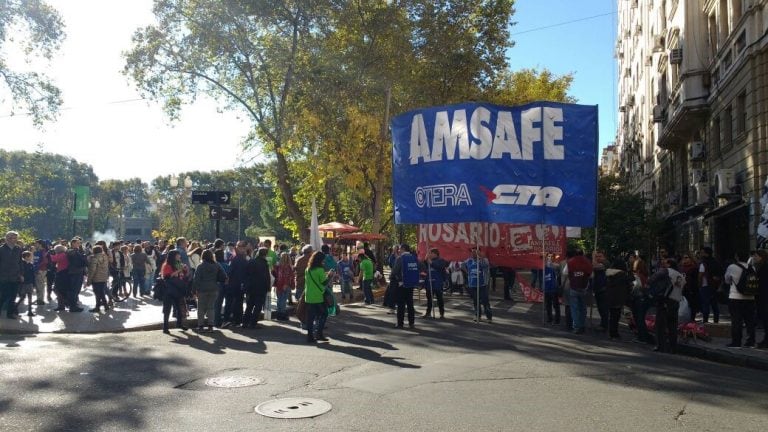 la segunda Marcha Federal Educativa pasó por Rosario.