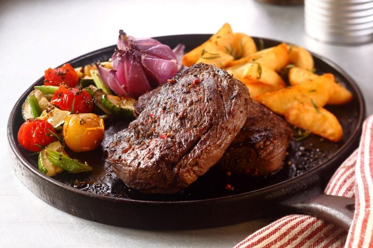 Carne y especias (123RF)