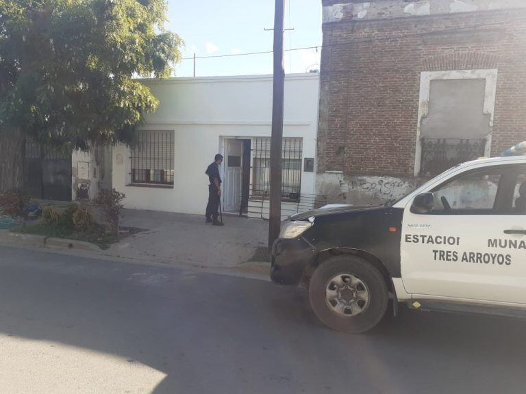 Allanamiento policial por robo y amenazas (foto Policía)