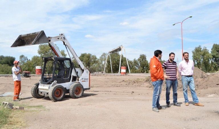 Anzulovich, Macagno y Tomasevich sobre el terreno.