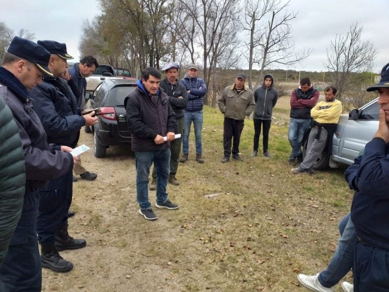 Asamblea de productores en ruta de Altas Cumbres