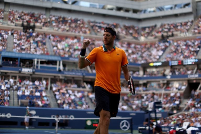 Del Potro perdió el primer set por 6-7 pero logró imponerse. Foto: AFP.