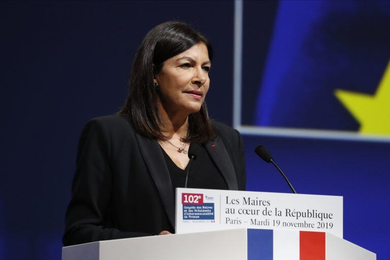 Anne Hidalgo confirmó que habrá tapabocas gratuitos para todos los ciudadanos de París (Foto: DPA)