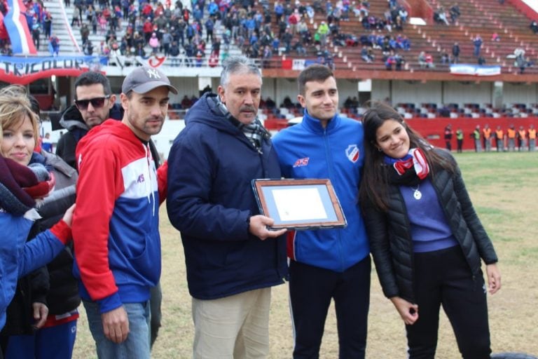 El club Rosario homanejeó a Marcelo Plaza