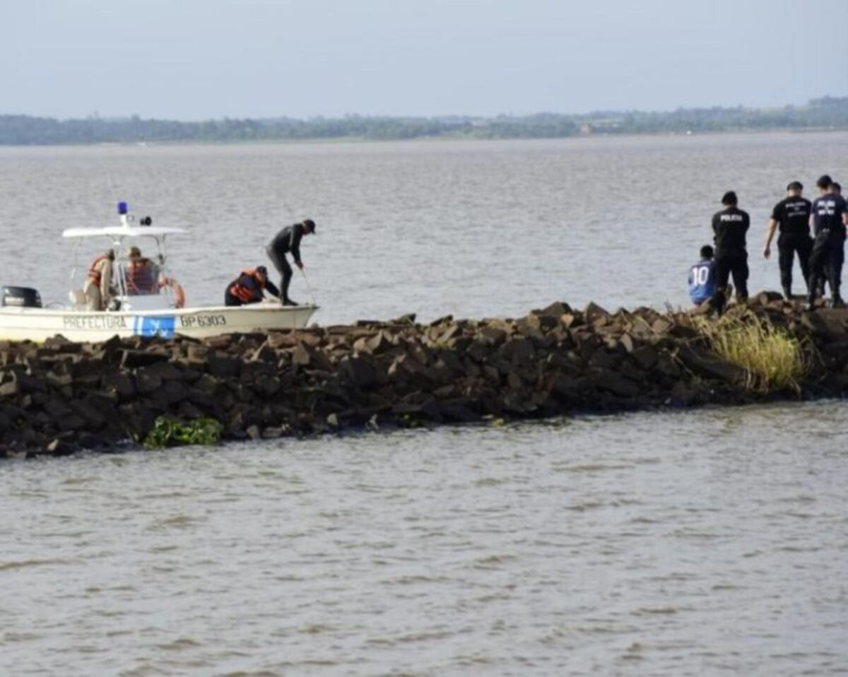 Desapareció un joven en la costa del río Paraná de Posadas