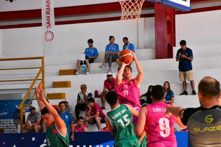 La delegación puntana continúa cosechando medallas en San Juan.