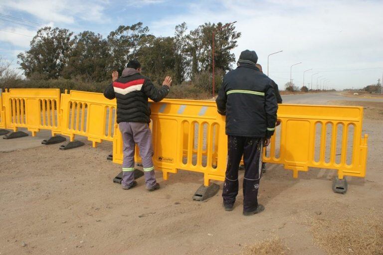 Corte del ingreso desde el Sector Sur a Arroyito