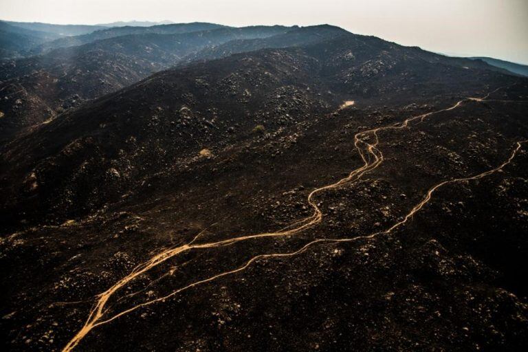 Las sierras, devastadas por el paso del fuego.