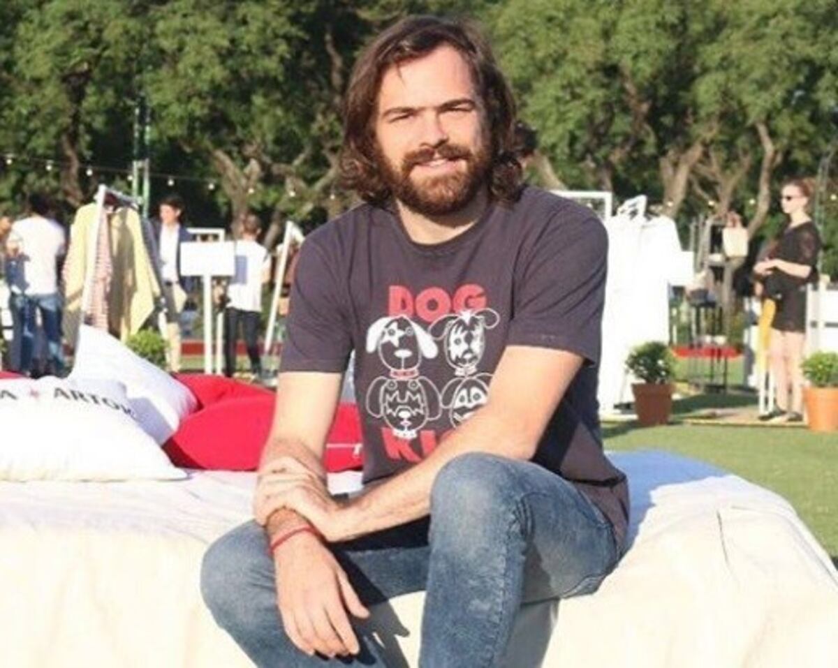 El radical cambio de look de Peter Lanzani