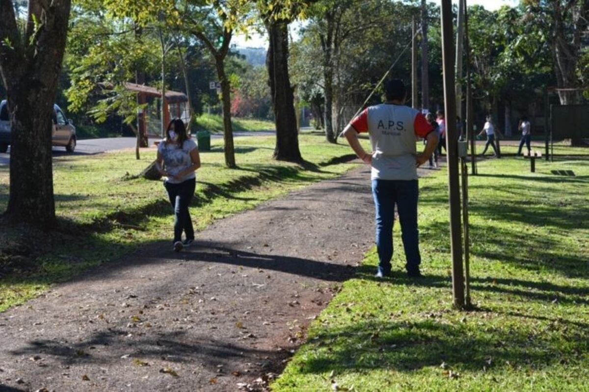 El intendente de Montecarlo destacó el comportamiento durante las caminatas recreativas