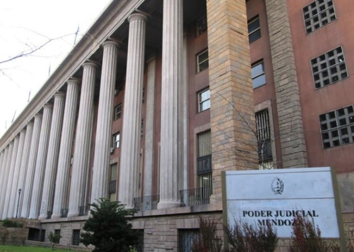Por una lesión ocular la Provincia deberá indemnizar a un alumno