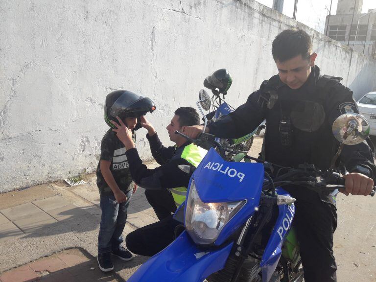 Máximo junto a los efectivos motorizados