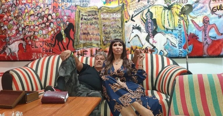 Moria Casán contó en su programa que está enamorada de un artista plástico