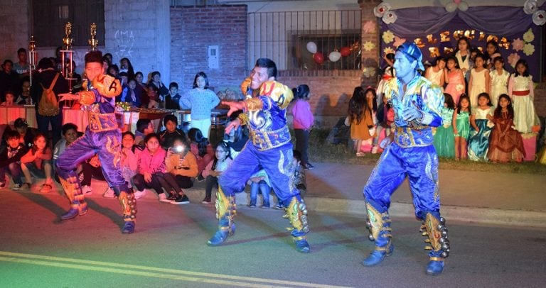 Festejos por el aniversario del barrio Aeroparque en la capital jujeña