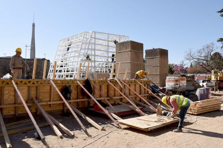 Avanzan las obras en Plaza España.