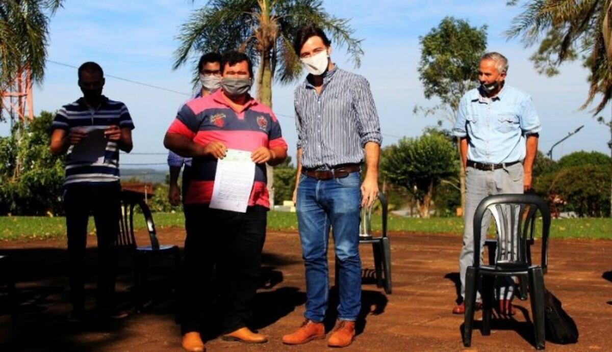 El Ministerio del Agro y la Producción ayudará a productores que buscan cultivar jengibre