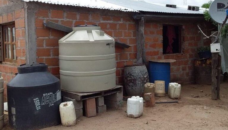 Falta de agua viable en el paraje El Bordo (El Tribuno)