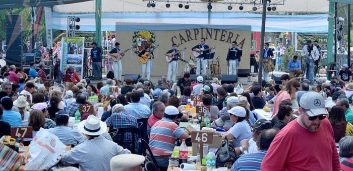 Multitudinario: más de veinte mil personas en la Fiesta del Chivo de Carpintería.