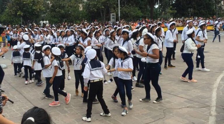 El pesebre San Francisco, de la ciudad de Humahuaca, llegó con cerca de 130 "marineritos", sus adoradores, de todas las edades. Originalmente el grupo duplica esa cantidad de integrantes.