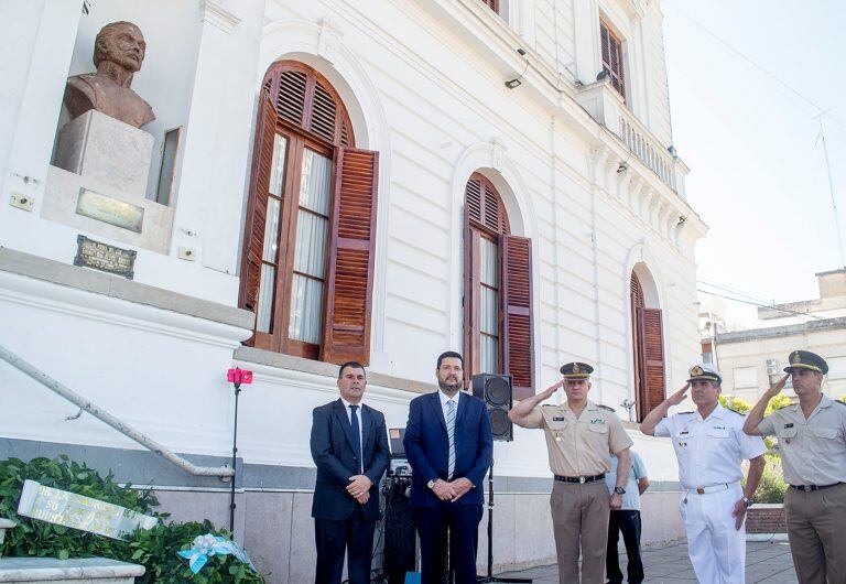 Homenaje a Pedro Burgos.