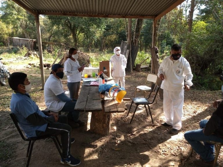 En Tinkunaku familias kollas buscan refugio del coronavirus en los cerros (El Tribuno)