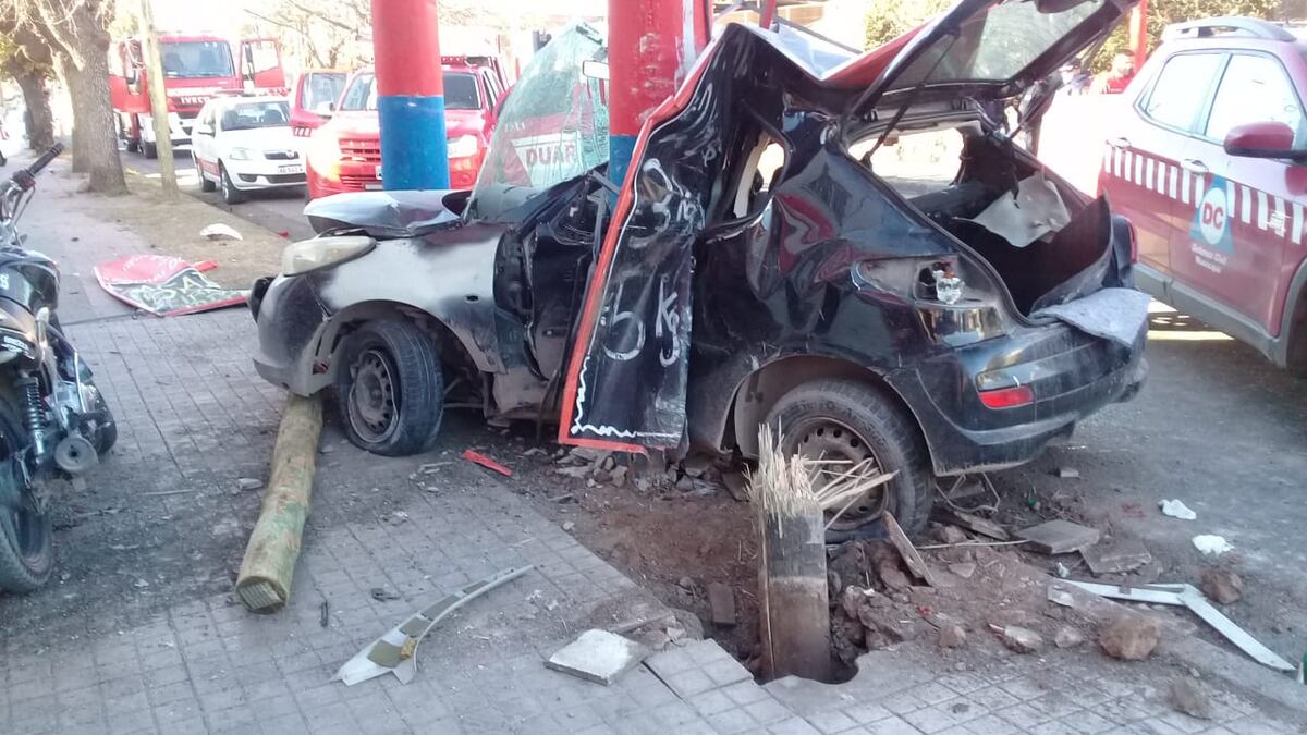 Accidente fatal en avenida Don Bosco: fallecieron dos mujeres