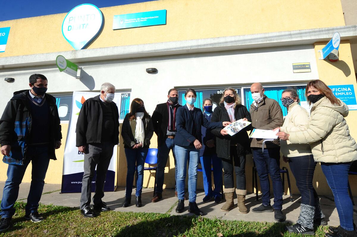 Instituciones y emprendedores reciben aportes del Programa “Mejor es Hacer”