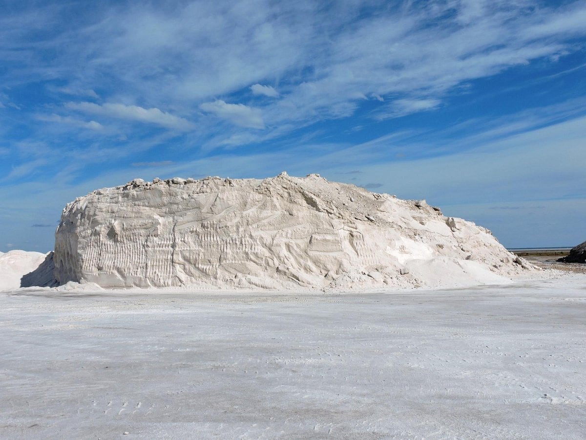 El desierto blanco de San Luis: Salinas del Bebedero.