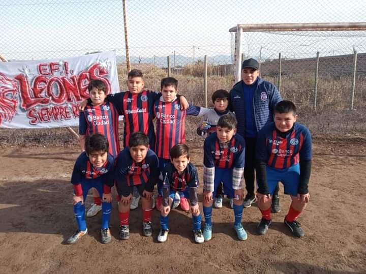 El Ciclón, la escuelita de fútbol que brinda contención a más de 70 chicos de entre 5 y 14 años. 