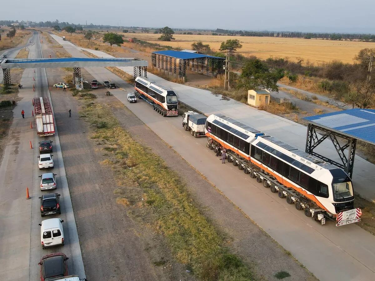 La última parada del convoy, este lunes por la tarde en el límite de Salta con Jujuy.