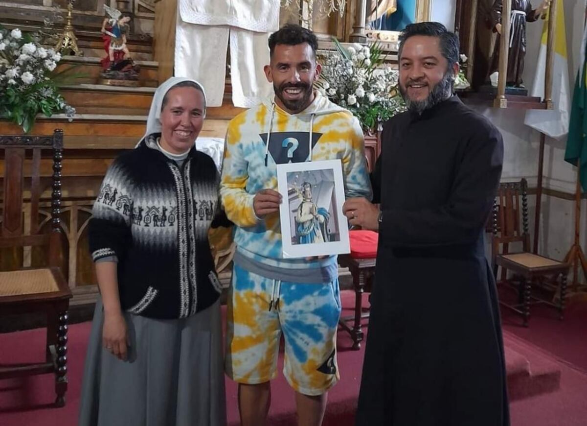 La promesa que Carlos Tevez hizo al Hogar de niños de Corrientes: “Tiene una una humanidad, que lo hace aún más grande”