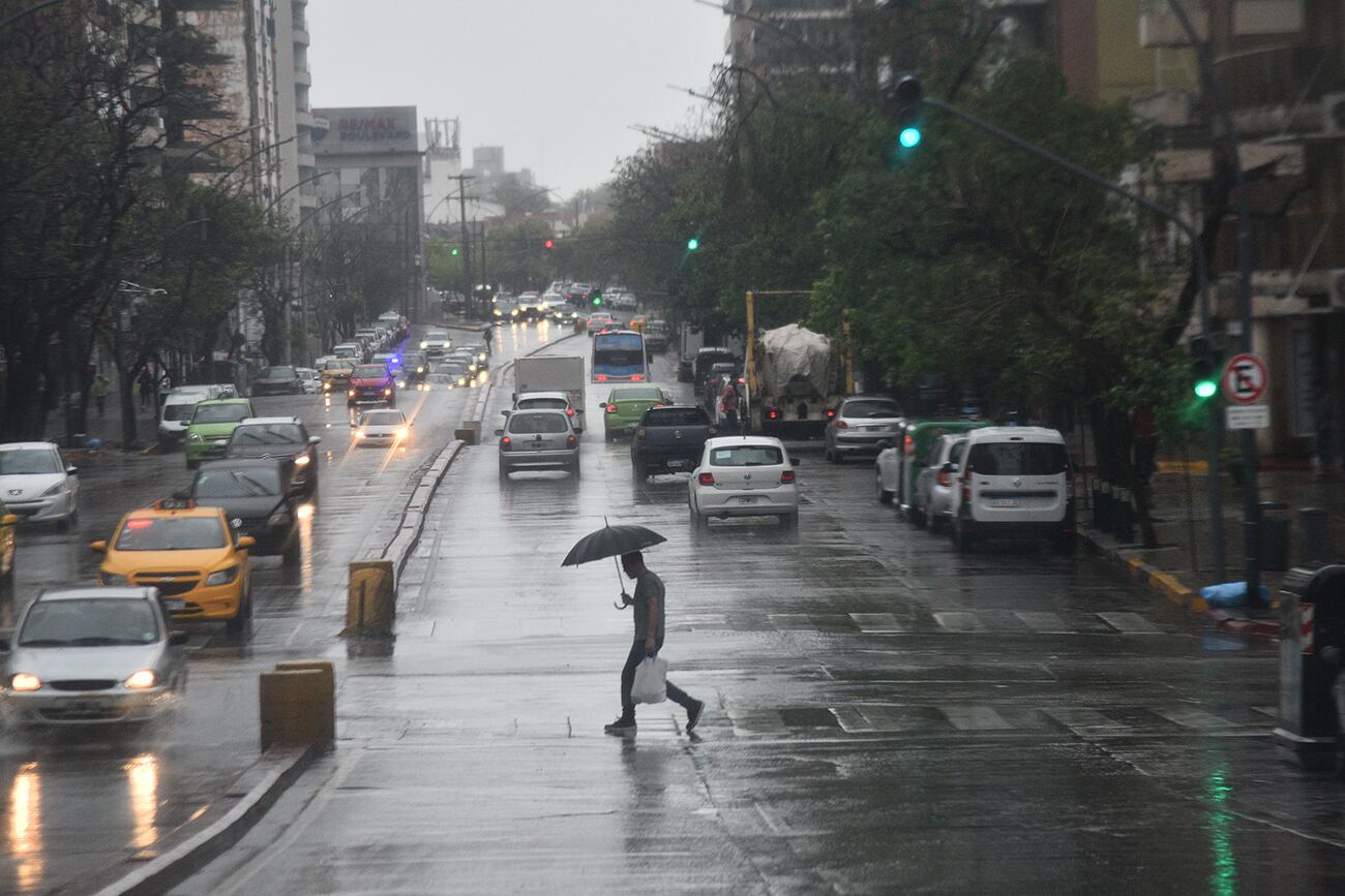 Dia de lluvia en Córdoba.
Clima, tiempo,  lluvioso 
Foto: Pedro Castillo 