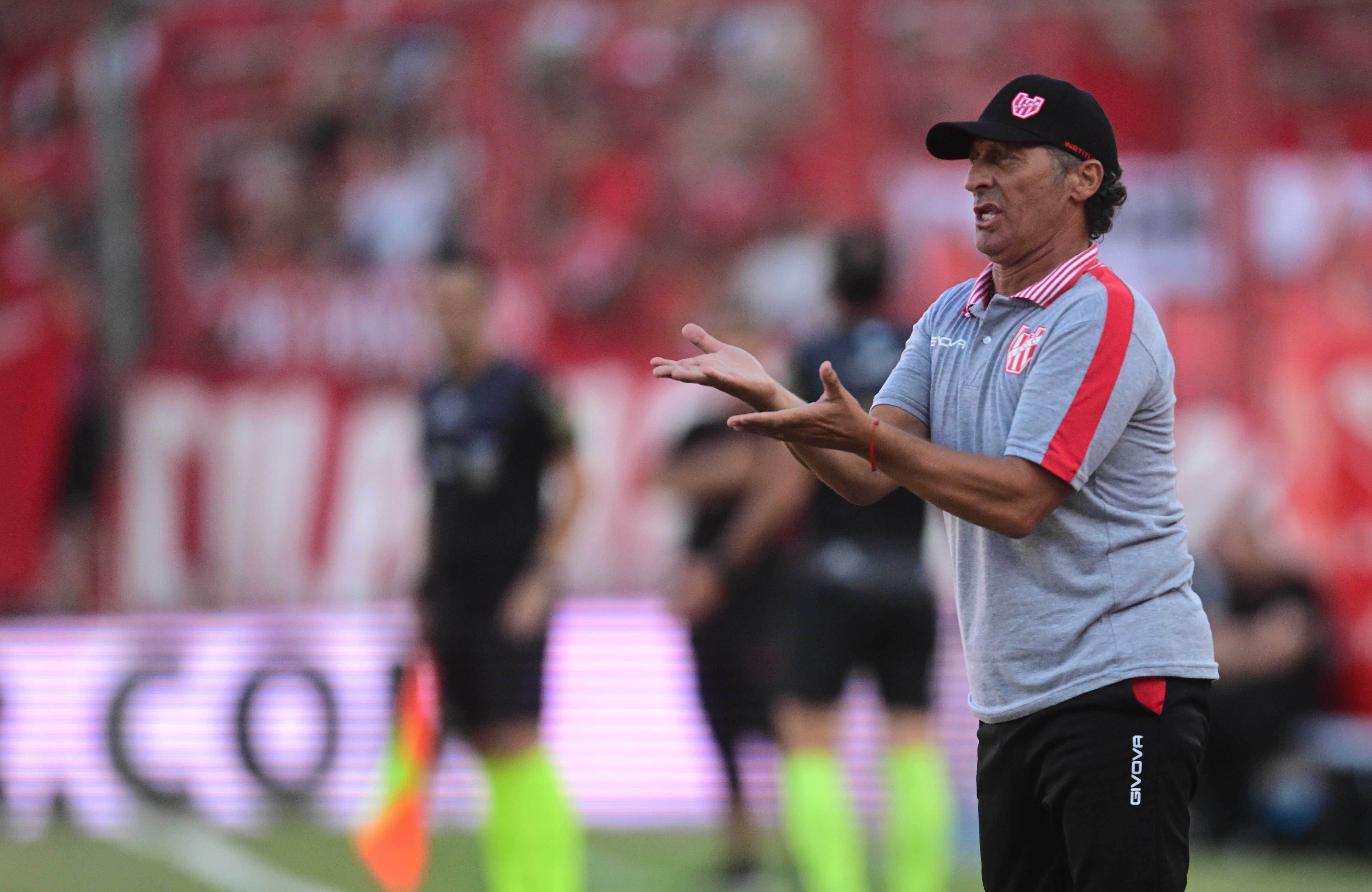 Pedro Troglio, entrenador de Instituto. (Fotobaires).