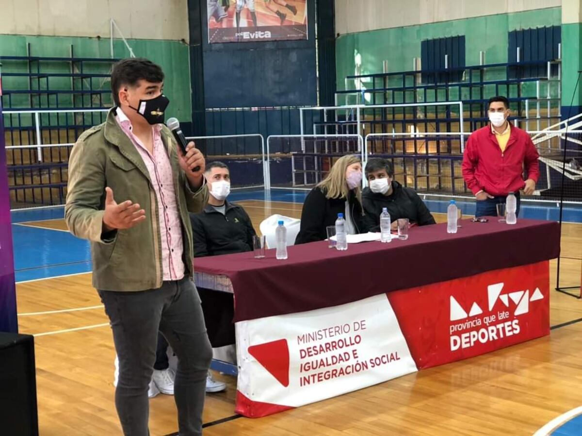 “Jóvenes Transformando”: una organización política que nació en Carlos Paz y que desembarcó en La Rioja