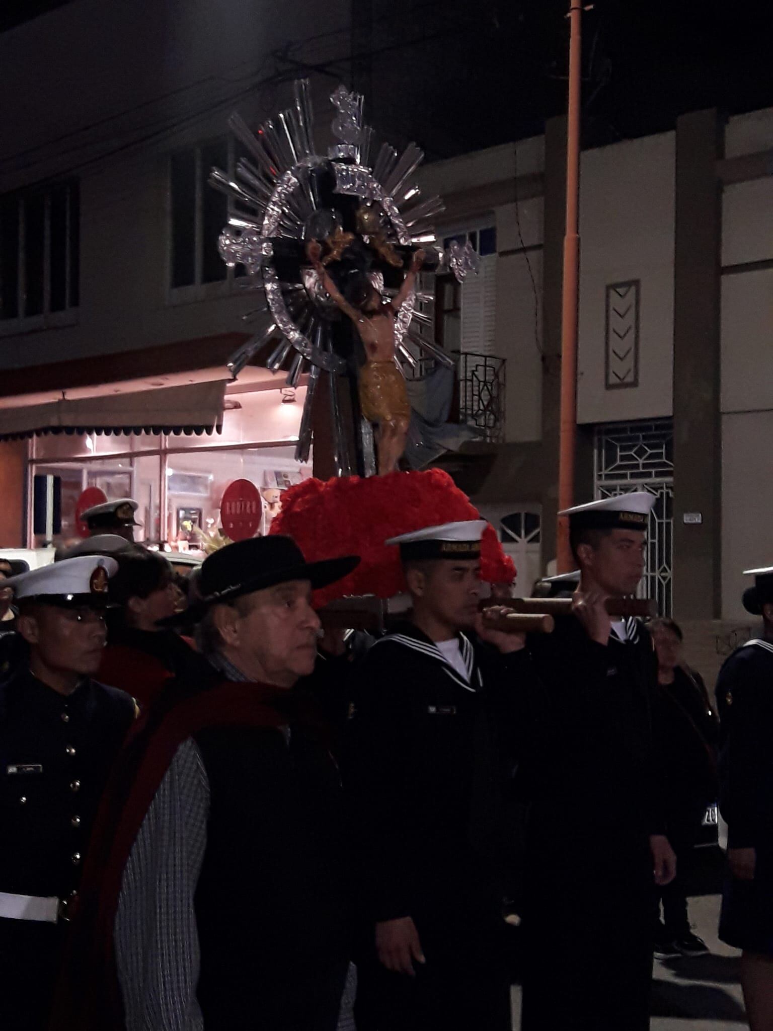 Punta Alta: multitudinaria demostración de fe en la fiesta del Señor y Virgen del Milagro