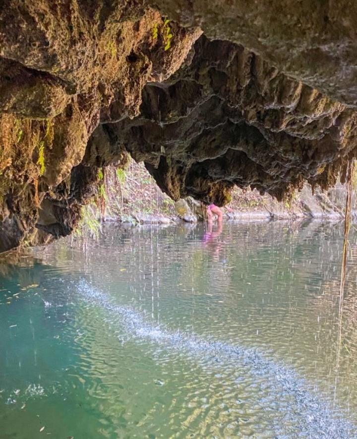 El cenote está ubicado en la localidad de La Calera.