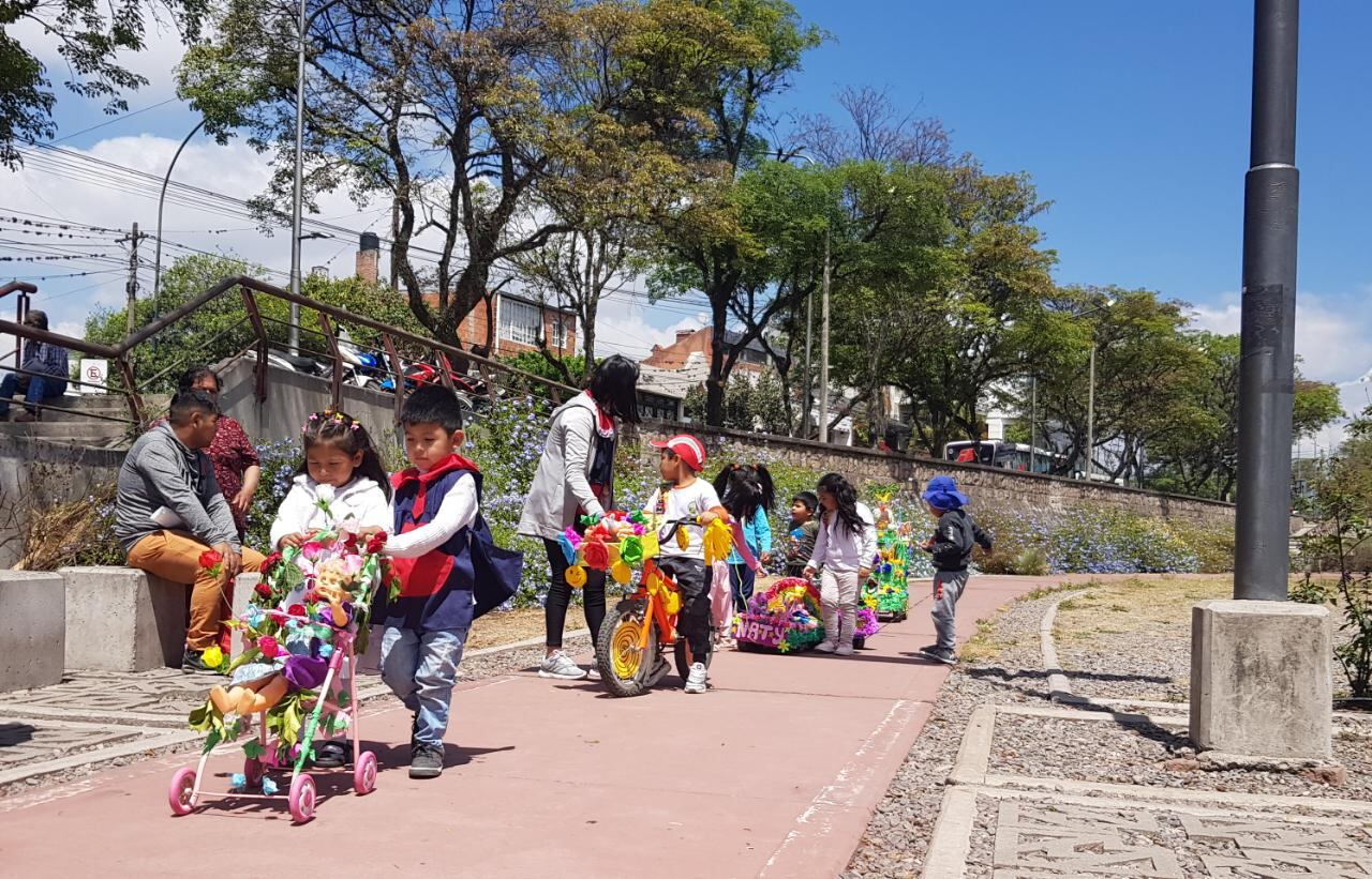 Colorido cierre del proyecto en el Parque Lineal Xibi Xibi