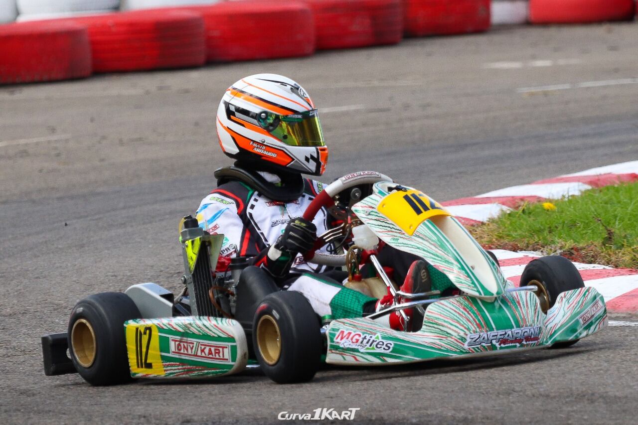 Fausto Arnaudo piloto karting en Colombia