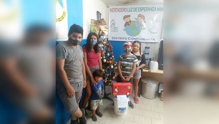 Una joven conmovió a sus vecinos por la carta que le escribió a Papá Noel.