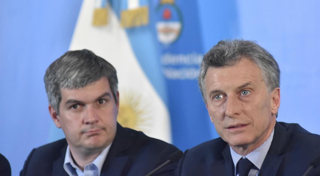 Marcos Peña junto a Mauricio Macri. (DyN/Archivo)