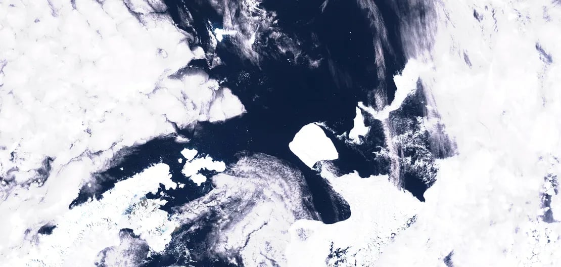 Imagen satelital de noviembre de 2023 del iceberg A-23. (Unión Europea/Copernicus Sentinel-3)