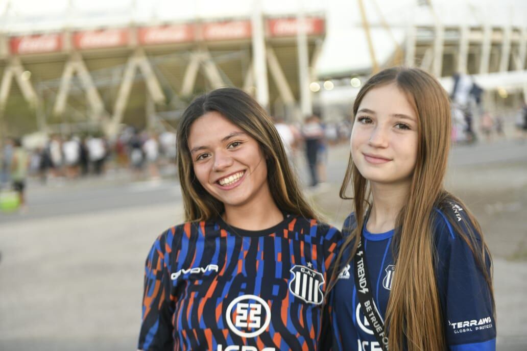 Los hinchas de la "T" en los festejos del título. (Javier Ferreyra / La Voz).