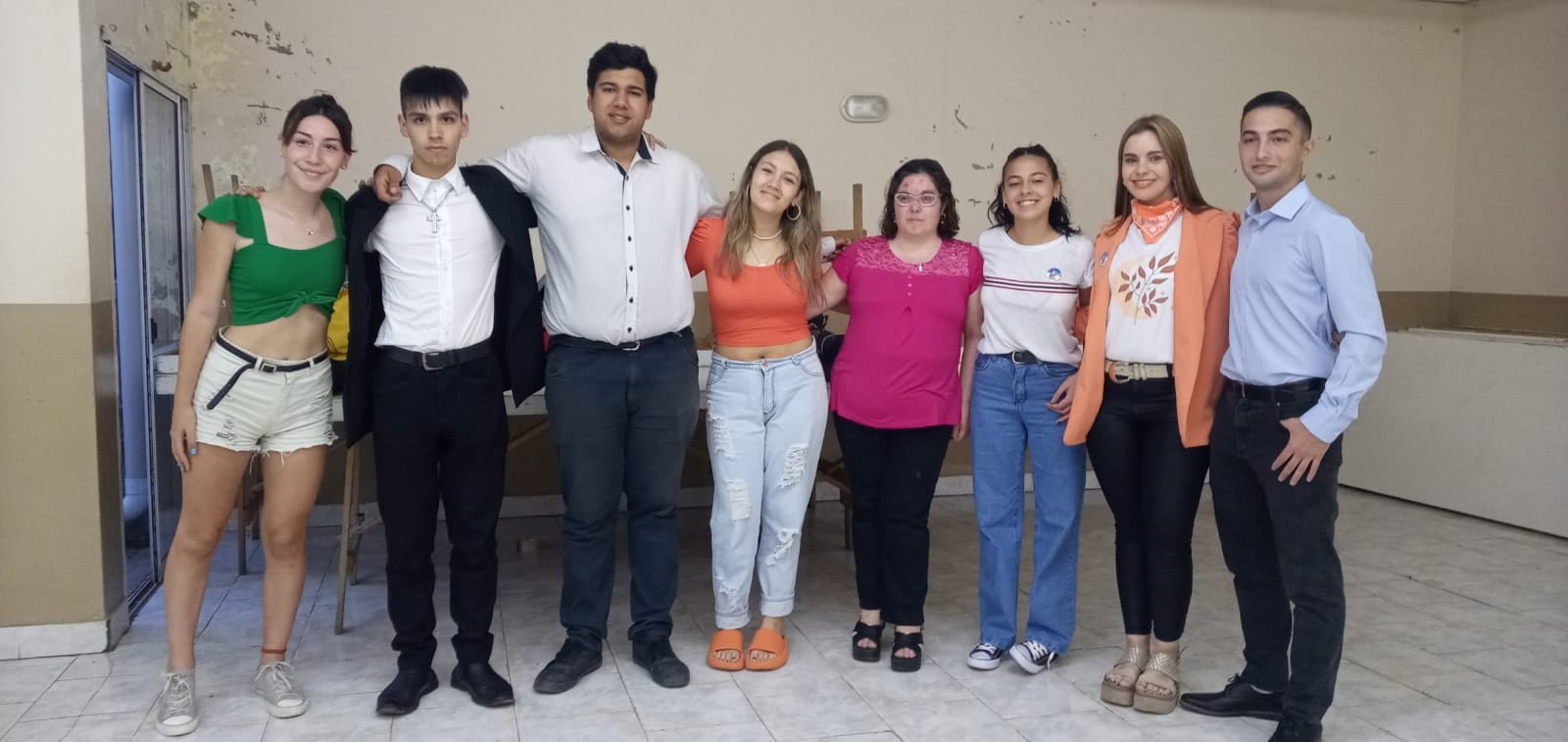 Reconocimiento de la Juventud Peronista a los trabajadores del Frigorífico Anselmo en el Día de la Militancia