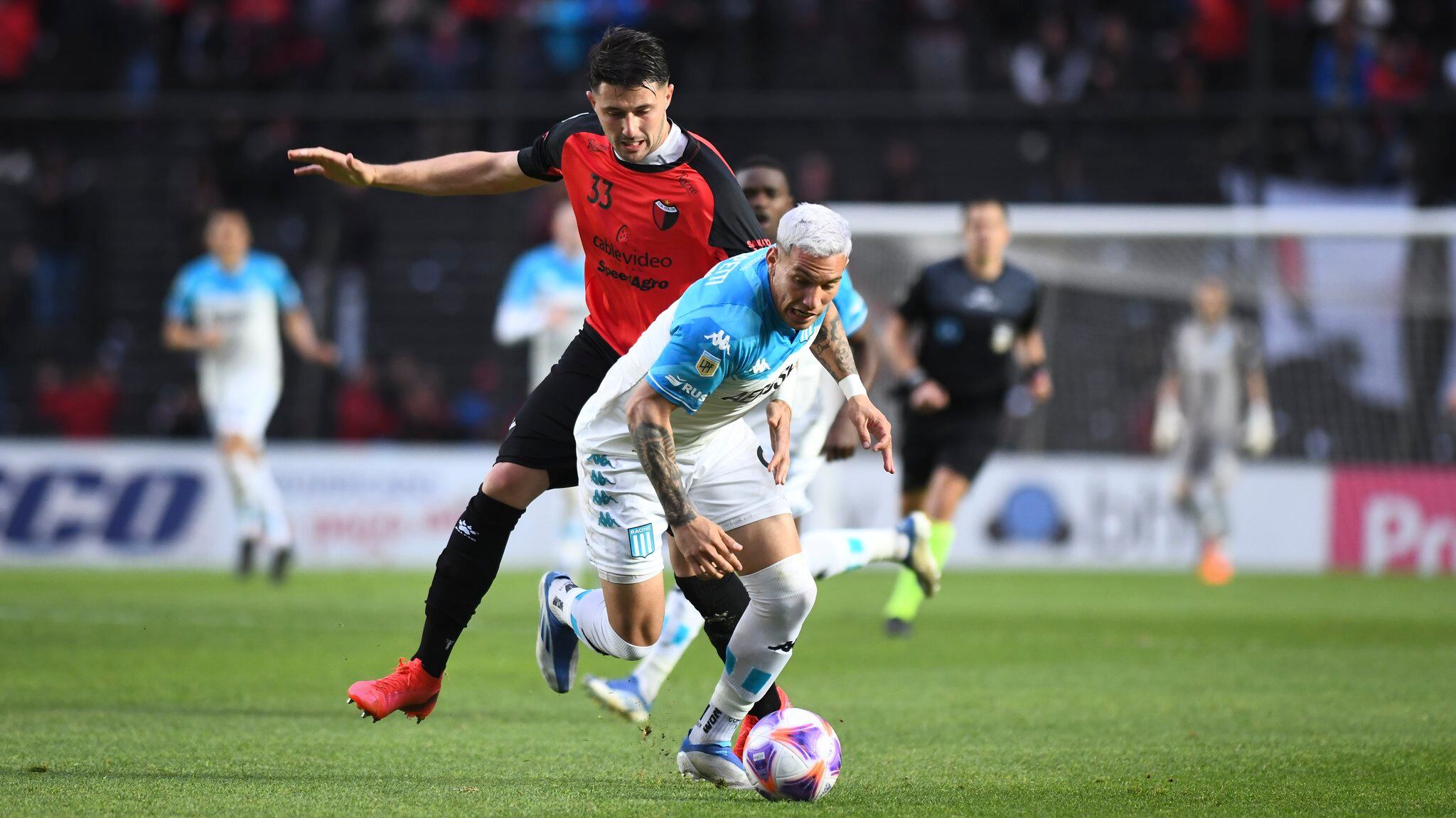 La Academia ganó en Santa Fe y sueña con el título. Foto: @RacingClub